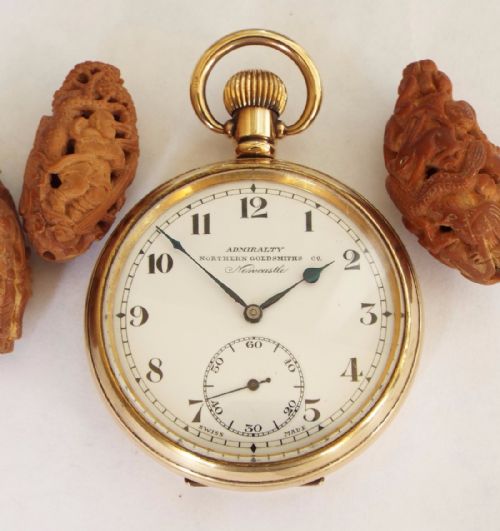 fig 1. Admiralty pocket watch, Northern Goldsmiths Co