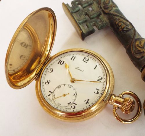 A 1930s Federal Full Hunter Pocket Watch