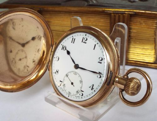 fig 1. A 1930s Vertex full hunter pocket watch