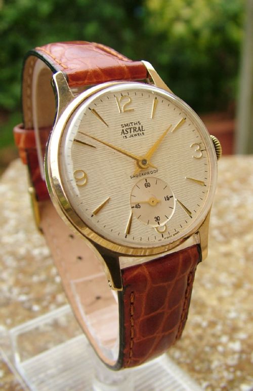 A Gents 1950s Smiths Astral Wrist Watch.
