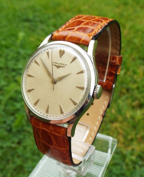 A Gents 1953 Longines Wrist Watch