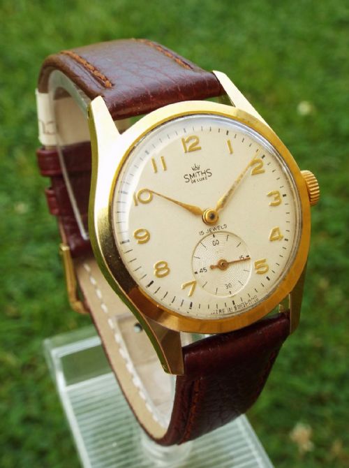 fig 1. Gents 1950s Smiths De Luxe watch, made in England