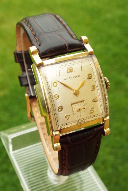 fig 1. A gents 1950s Wittnauer wrist watch with box