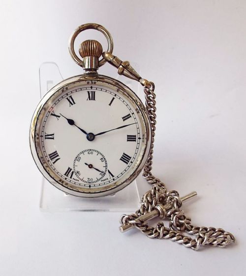 
A Vintage 1930s Clarex Pocket Watch & Chain.