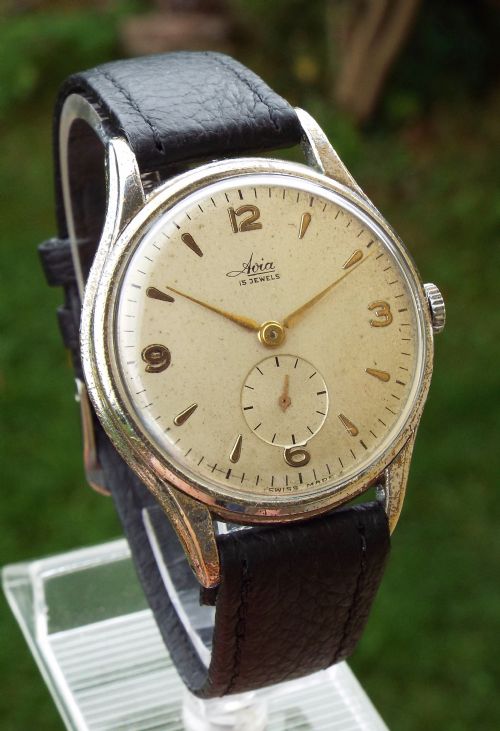 fig 1. Gents oversized 1950s Avia wrist watch