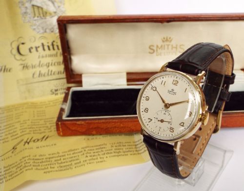 fig 1. Gents 9ct gold Smiths De Luxe watch, box & papers, 1957