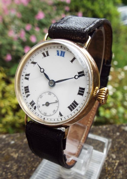 Gents 9ct Gold Trench Style Watch, 1922