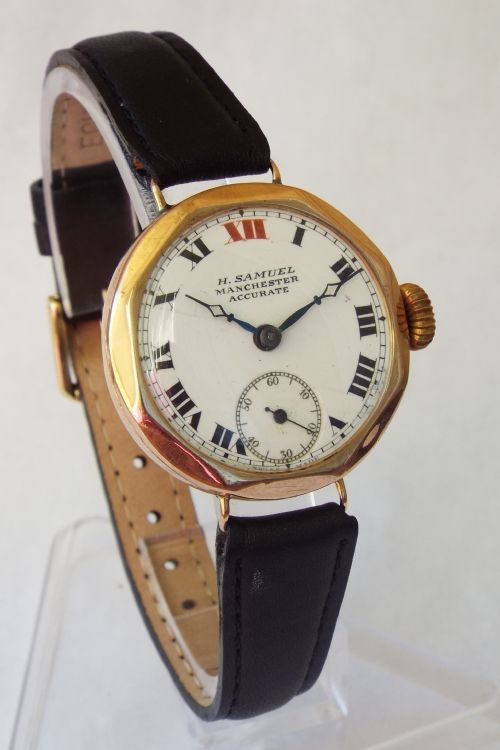 fig 1. 9ct gold Accurate wrist watch by H Samuel, 1927