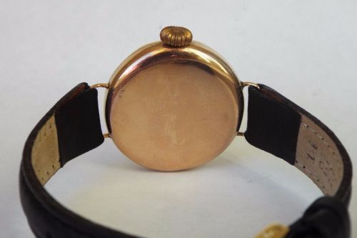 fig 3. 9ct gold Accurate wrist watch by H Samuel, 1927