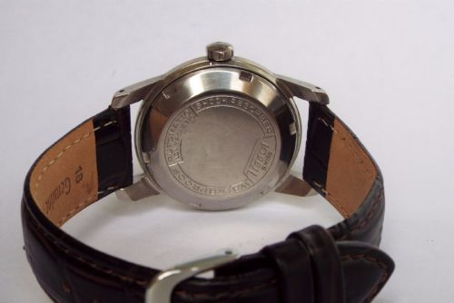 fig 2. Gents 1952 Tissot bumper automatic wristwatch