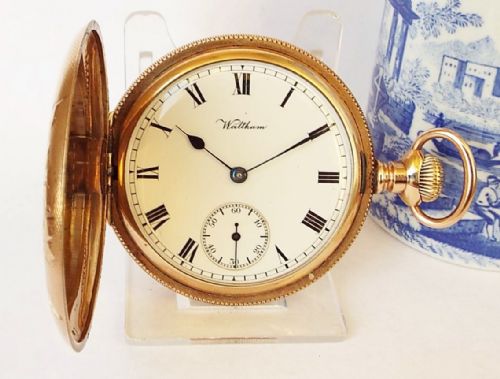 fig 1. A 1900s Waltham Traveler full hunter pocket watch.