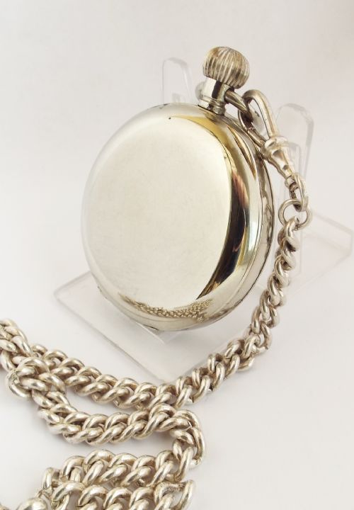 fig 1. A vintage 1920s pocket watch & chain.