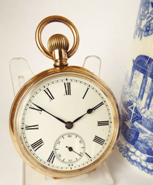 A Vintage 1920s Cyma 10ct Gold Filled Pocket Watch.