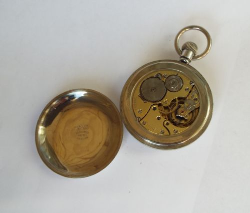 fig 1. 1919 Mark V Zenith cockpit watch (re-cased)