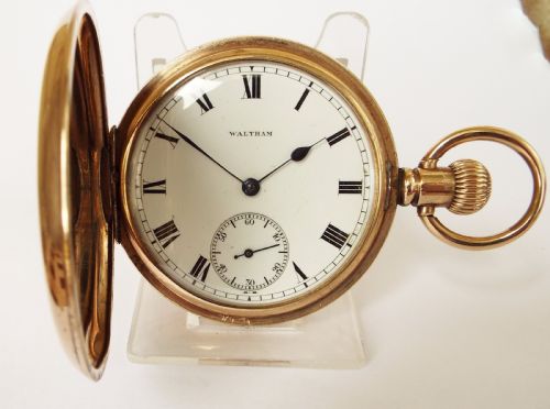 Antique 1905 Waltham Traveler Full Hunter Pocket Watch.