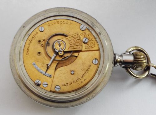 fig 2. A large 1919 Elgin pocket watch & chain.