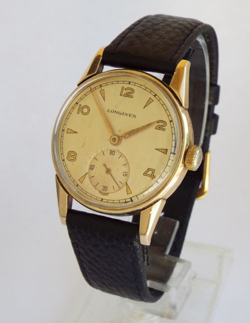 fig 1. Gents 9ct gold Longines wrist watch, 1948