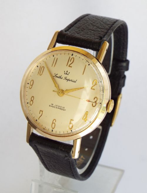 Gents 9ct Gold Smiths Imperial Wrist Watch, 1958