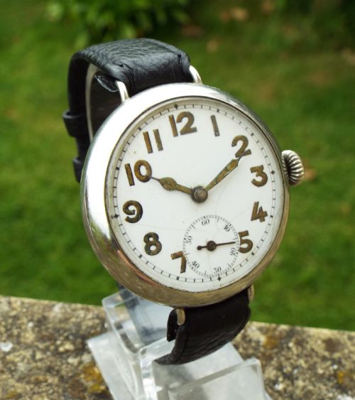 fig 1. Large WW1 era gents trench wrist watch