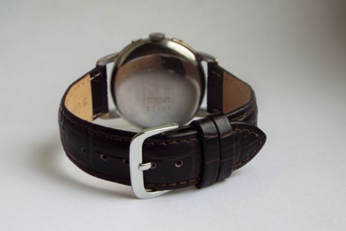 fig 3. Gents 1940s Arsa triple date wrist watch