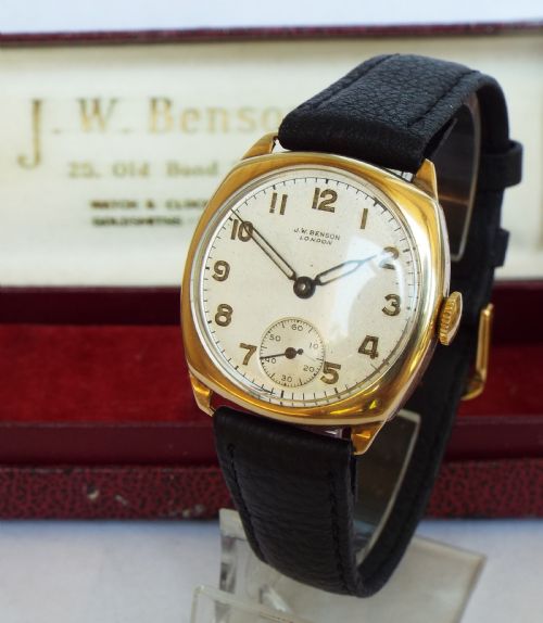 Gents Boxed 9ct Gold Watch from J W Benson, 1948