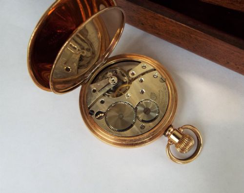 fig 1. Full hunter pocket watch from Thomas Russell & Son