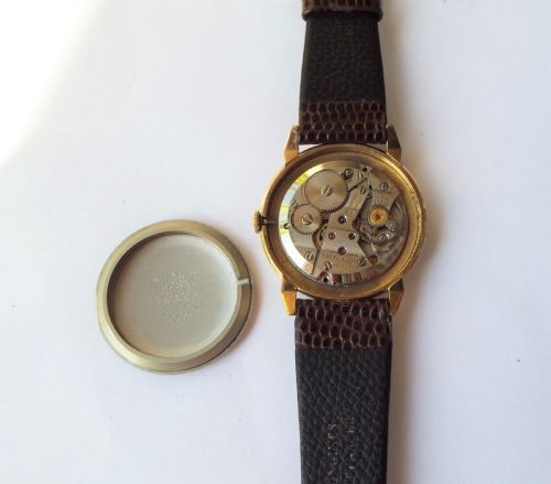 fig 2. Gents 1950s Wittnauer wristwatch