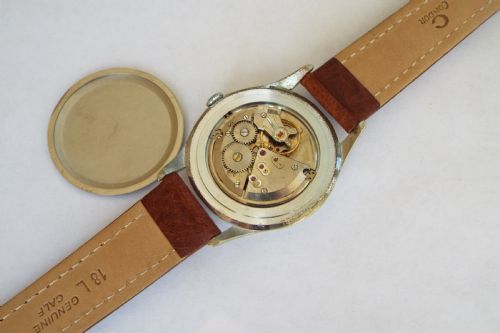 fig 1. Gents large 1950s Nivada wrist watch