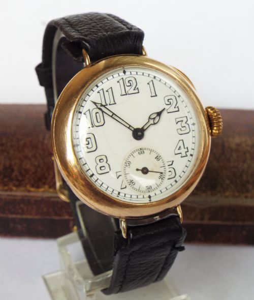 fig 1. Gents 9 carat gold wrist watch, 1921