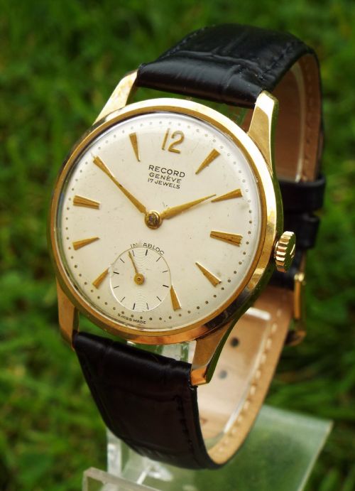 Gents 9ct Gold Record Wrist Watch, 1960