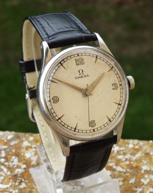 fig 1. Gents 1940s Omega wrist watch