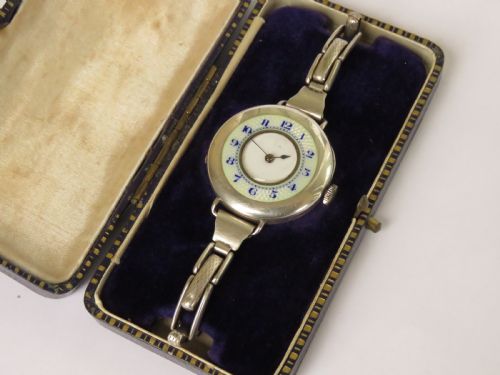 Antique Silver Ladies Cyma Wrist Watch