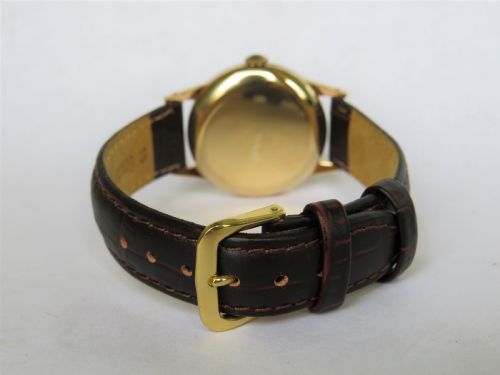 fig 1. Gents 9ct gold Roamer Premier 1958 super condition