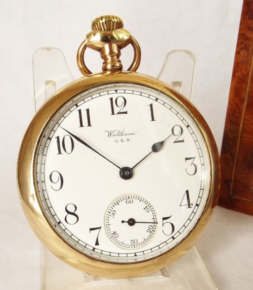 A Vintage 1930s Waltham Traveler Pocket Watch.