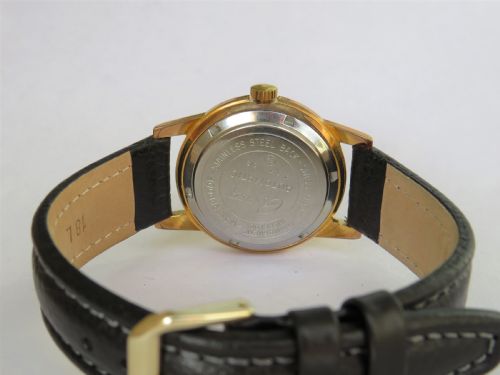 fig 3. Gents 1950s Création wristwatch