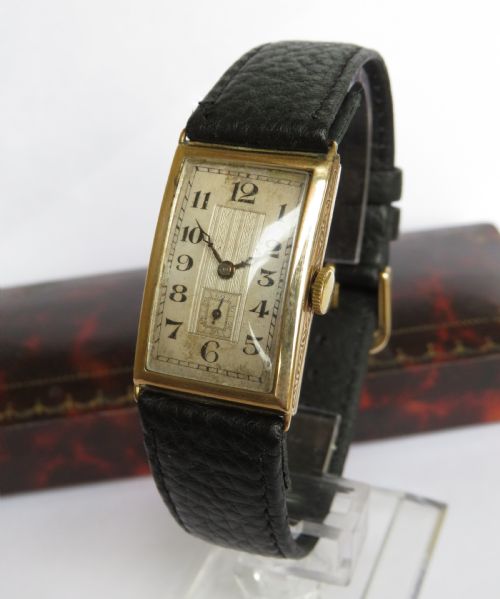 fig 1.  Boxed 9ct gold Rotary wrist watch, 1926