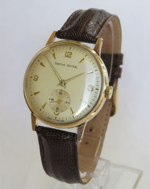 Gents 9ct Gold Smiths Astral Wristwatch, Made in England, 1967