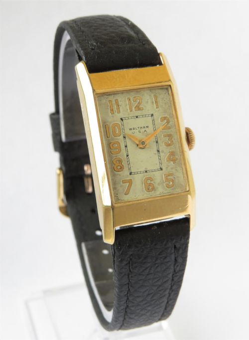 Mid-size 9ct Gold Waltham Art Deco Watch, 1934