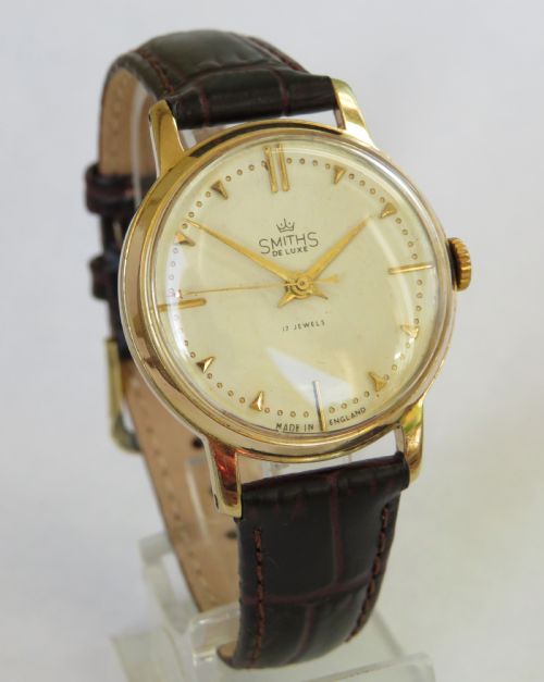 fig 1. Gents late 1950s Smiths De Luxe wrist watch