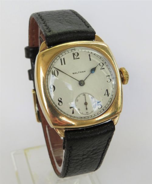 fig 1. Gents 9ct gold Waltham wrist watch, 1932