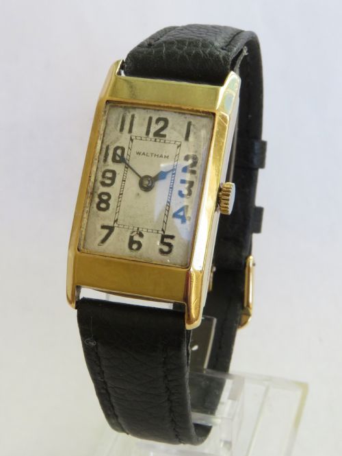 Mid-size 9ct Gold Waltham Wrist Watch, 1934