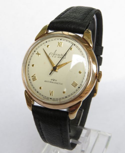 fig 1. Gents 9ct gold Accurist wrist watch, 1948