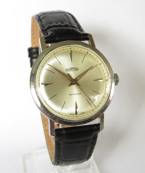 fig 1. Gents 1950s Roamer Rotopower wrist watch