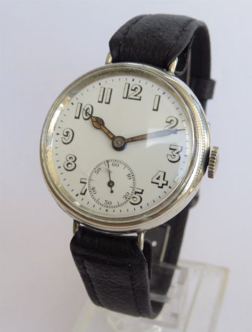 fig 1. Gents silver trench watch, 1915