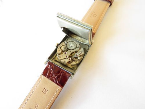 fig 2. Gents 1940s J W Benson wrist watch