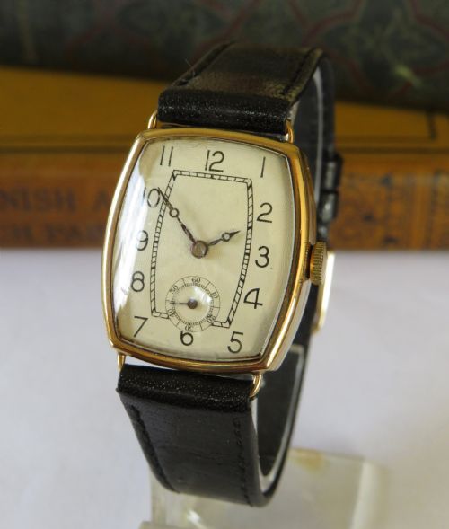 Gents 9ct Gold Wrist Watch, 1929