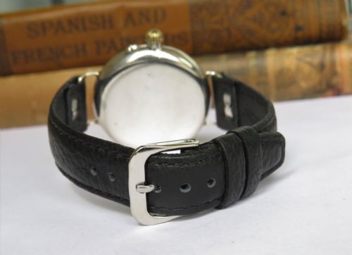fig 3. Gents 1914 silver Electa trench watch
