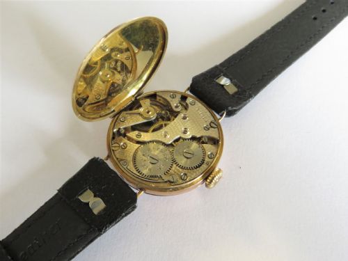 fig 2. Gents 9ct gold wrist watch, 1926