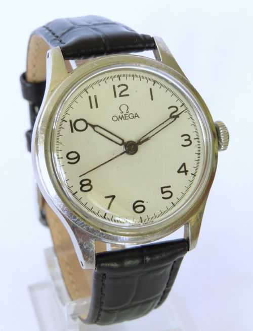 fig 1. Gents Omega 30T2 wrist watch, c1945
