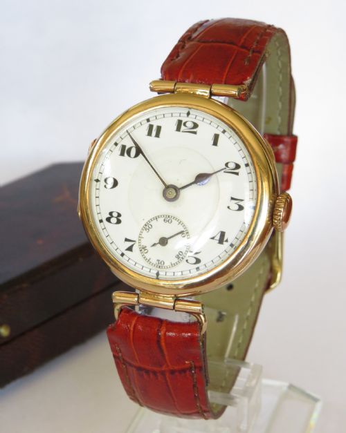 fig 1. Gents antique 9ct gold Mobilia wrist watch